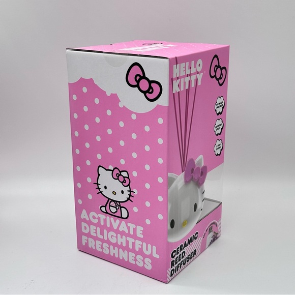 Sanrio Hello Kitty Ceramic Reed Diffuser - Lavender Scent - Picture 2 of 5